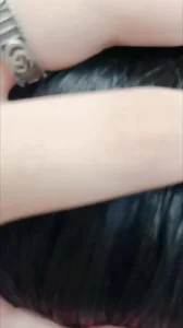 反差美女学生母狗紧致逼逼求操日常！